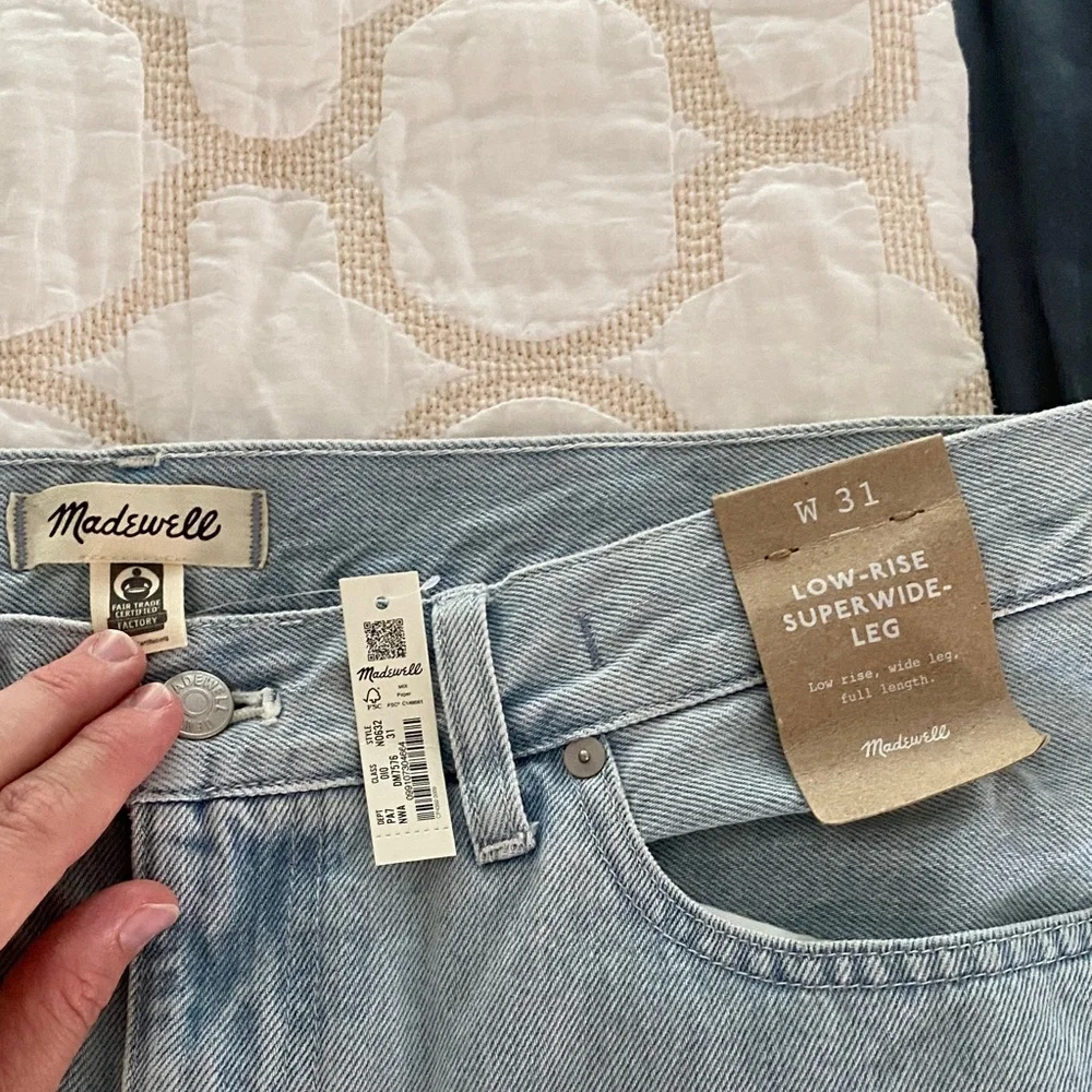Madewell Light Blue Flare & Wide Leg Jeans - Picture 4 of 8